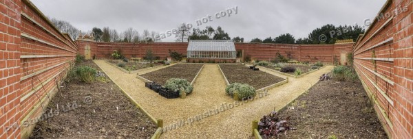 walled garden panorama