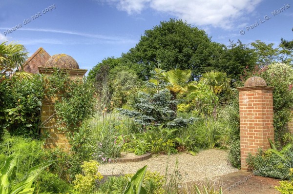 mediterranean garden