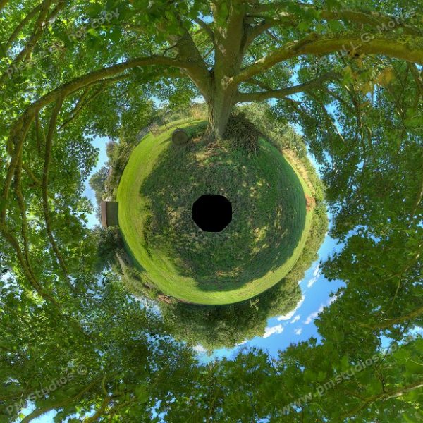 standard little planet with hole